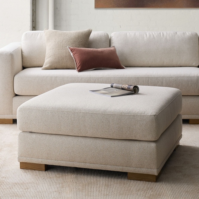 Alora Ottoman