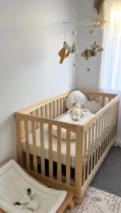 Veylo Baby Cot