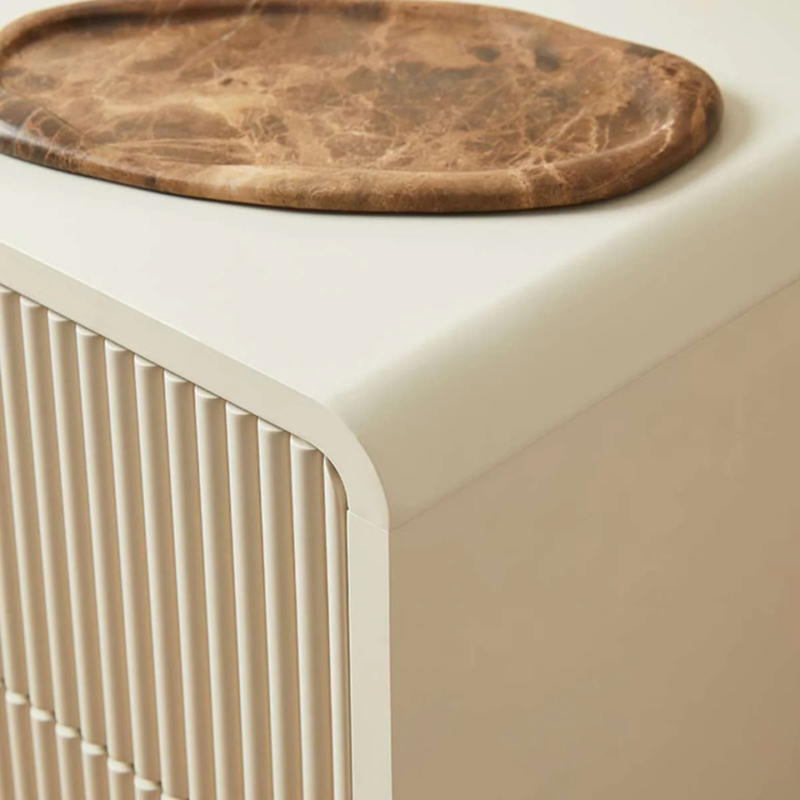 Oryn Pedestals