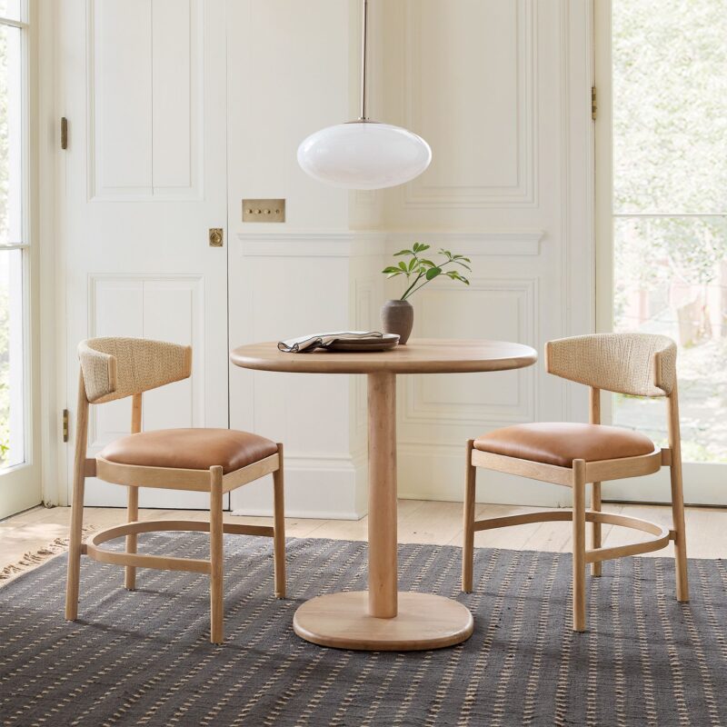 Belluno Round Dining Table