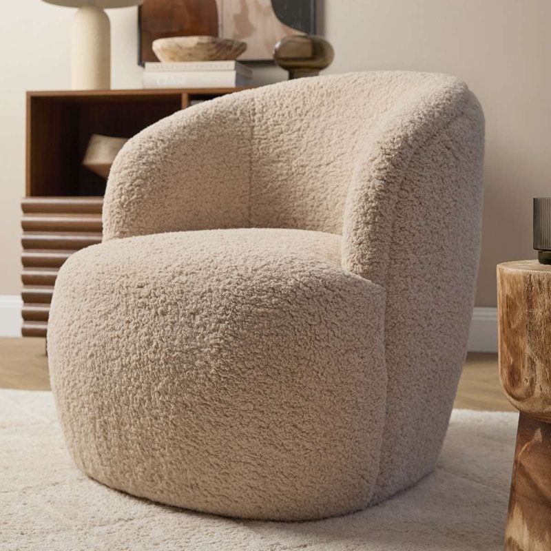 Bianca Bouclé Swivel Chair