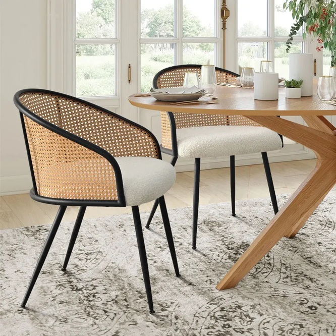 Royal Round 6 Seater Dining Set